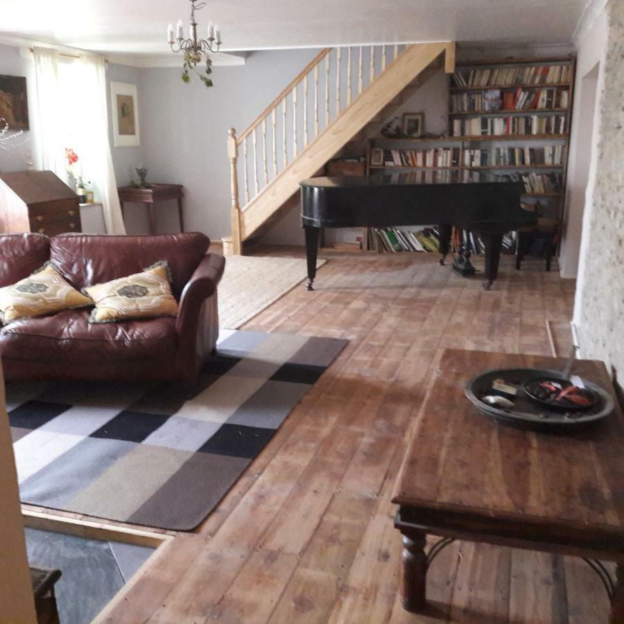 Gernos Farmhouse Llandysul Экстерьер фото