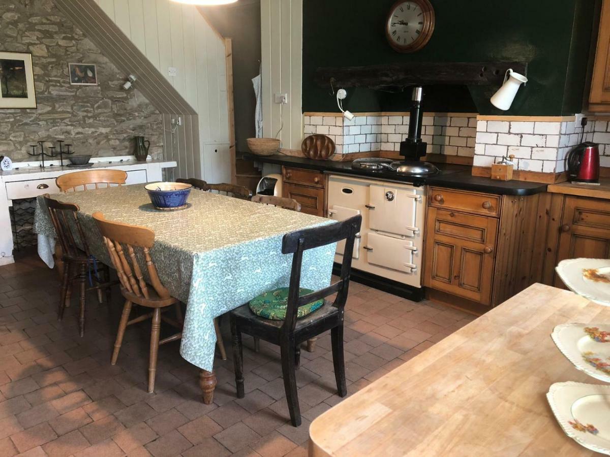 Gernos Farmhouse Llandysul Экстерьер фото